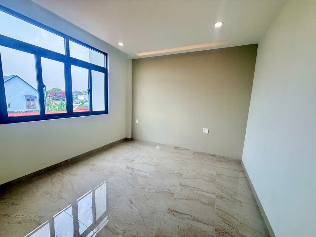 CHỦ CẦN BÁN GẤP , TL GIẢM SÂU CHO KHÁCH THIỆN CHÍ 4