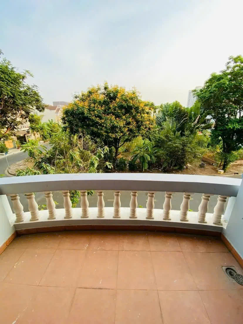 Cần bán Nhà mặt tiền Phường An Phú, Quận 2, Diện tích 173m², Giá 33.8 Tỷ 2