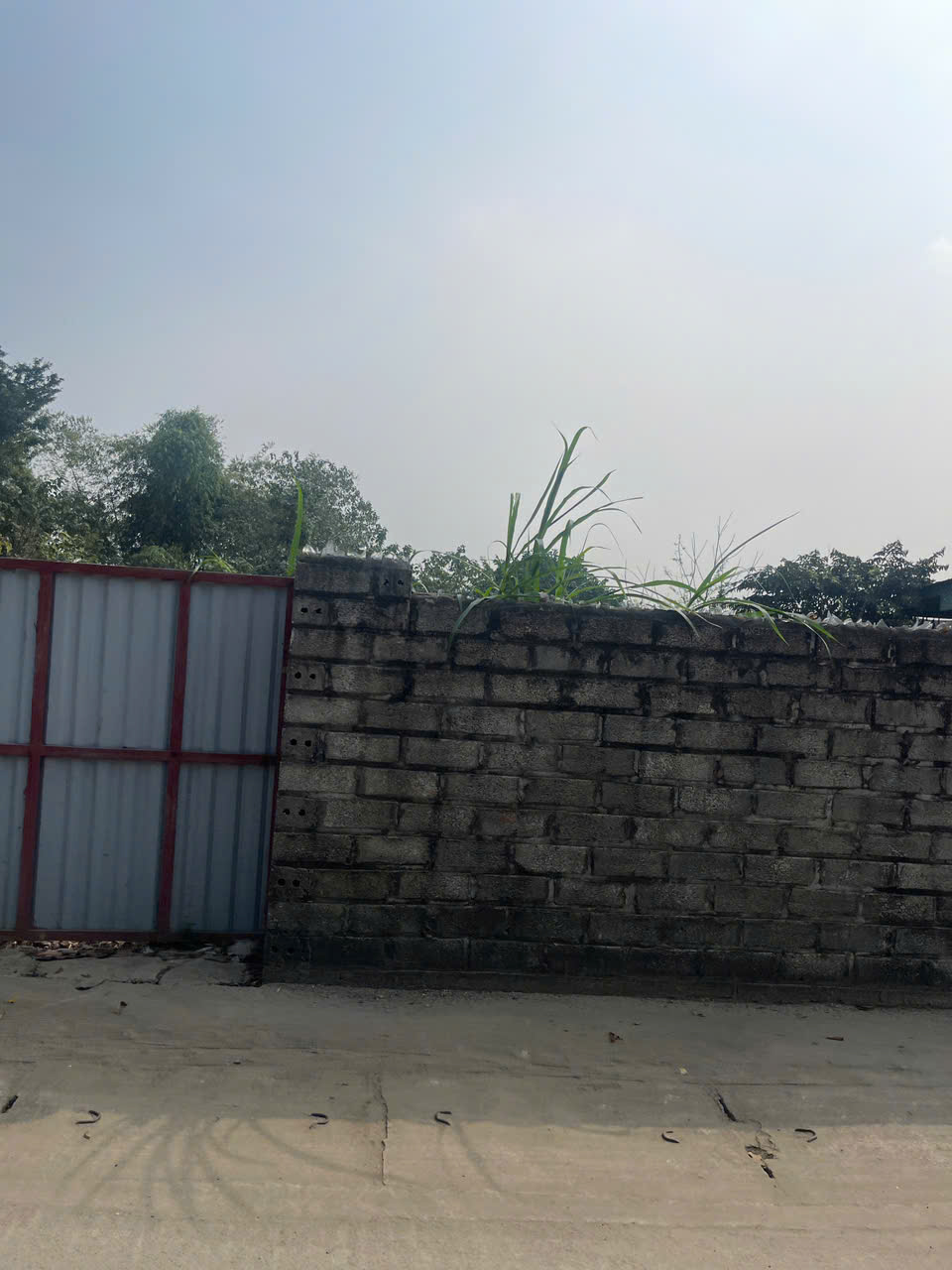 BÁN ĐẤT HOÀ LẠC, CÁCH METRO 5 2000M, ĐỐI DIỆN ĐH FPT, 400M TỚI KHU CNC 1, 179M2, ÔTÔ TRÁNH. 2