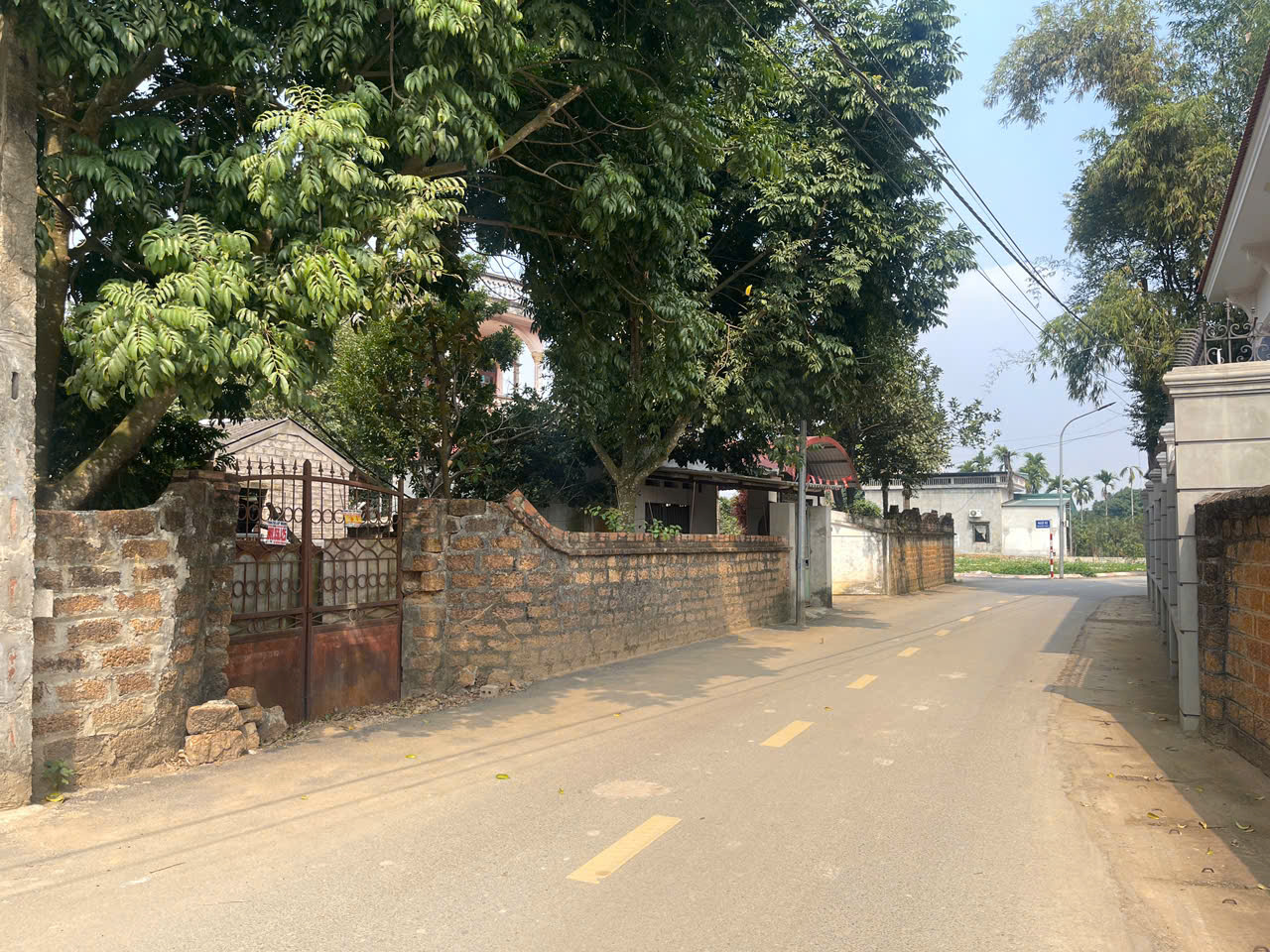 BÁN ĐẤT HOÀ LẠC, CÁCH METRO 5 2000M, ĐỐI DIỆN ĐH FPT, 400M TỚI KHU CNC 1, 179M2, ÔTÔ TRÁNH. 3