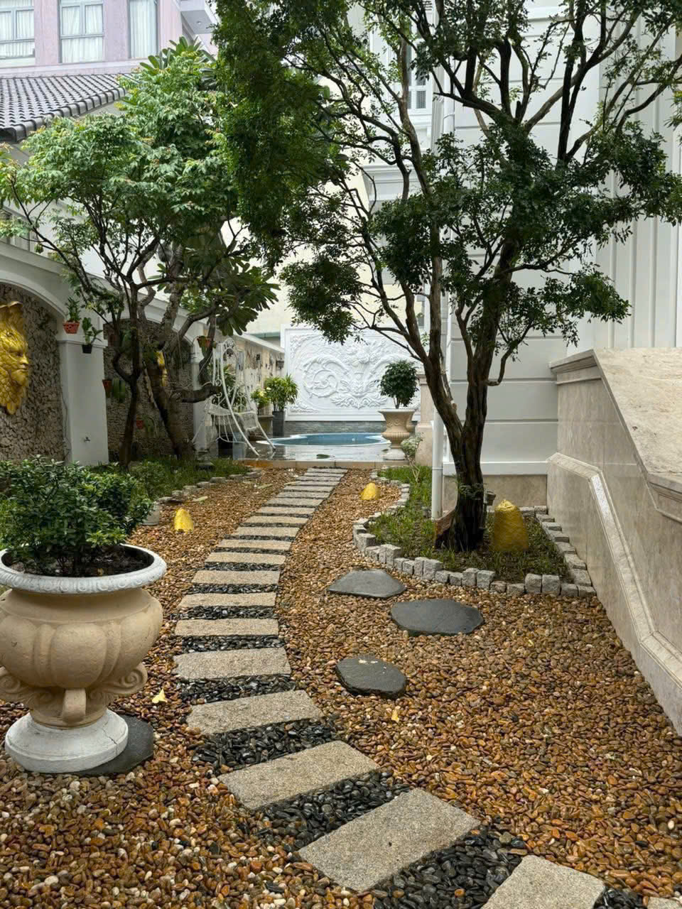 Cần bán Nhà mặt tiền Phường Thảo Điền, Quận 2, Diện tích 303m², Giá 069.9 Tỷ 3