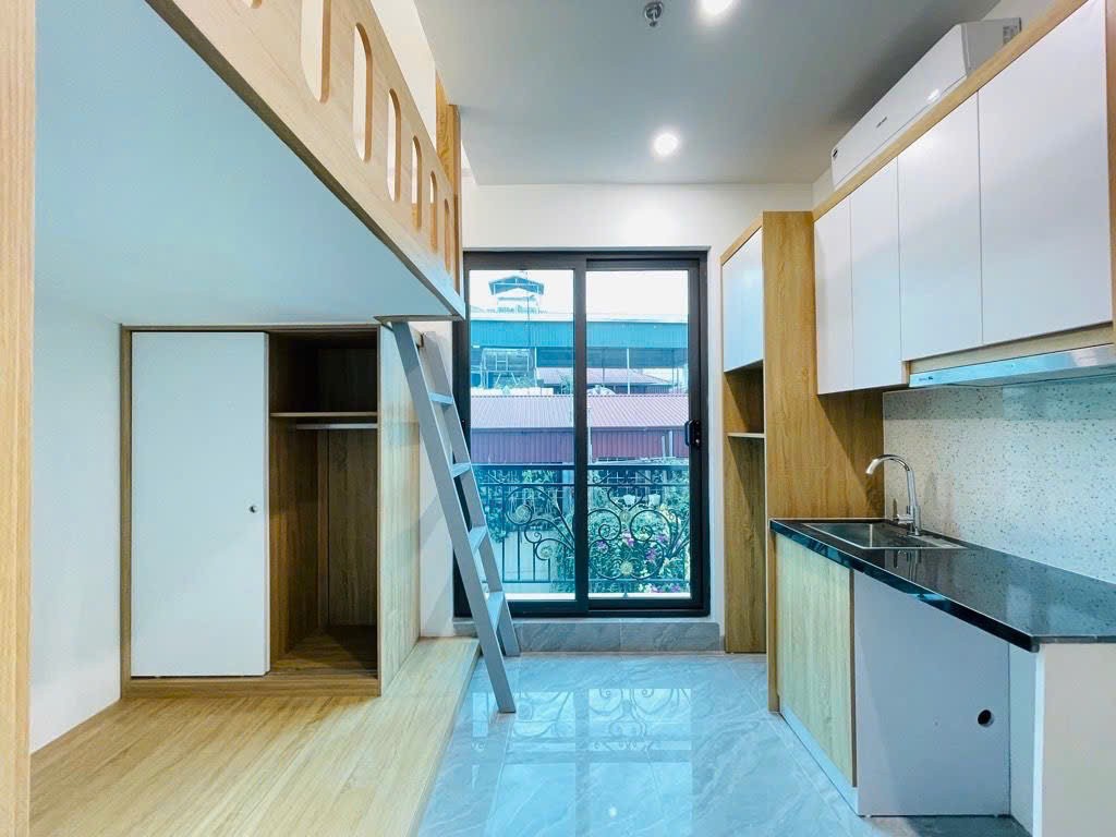 BÁN NHÀ LÔ GÓC - 8 TẦNG THANG MÁY- VŨ TRỌNG PHỤNG - 20 PHÒNG FULL ĐỒ- GIÁ ĐẦU TƯ 2