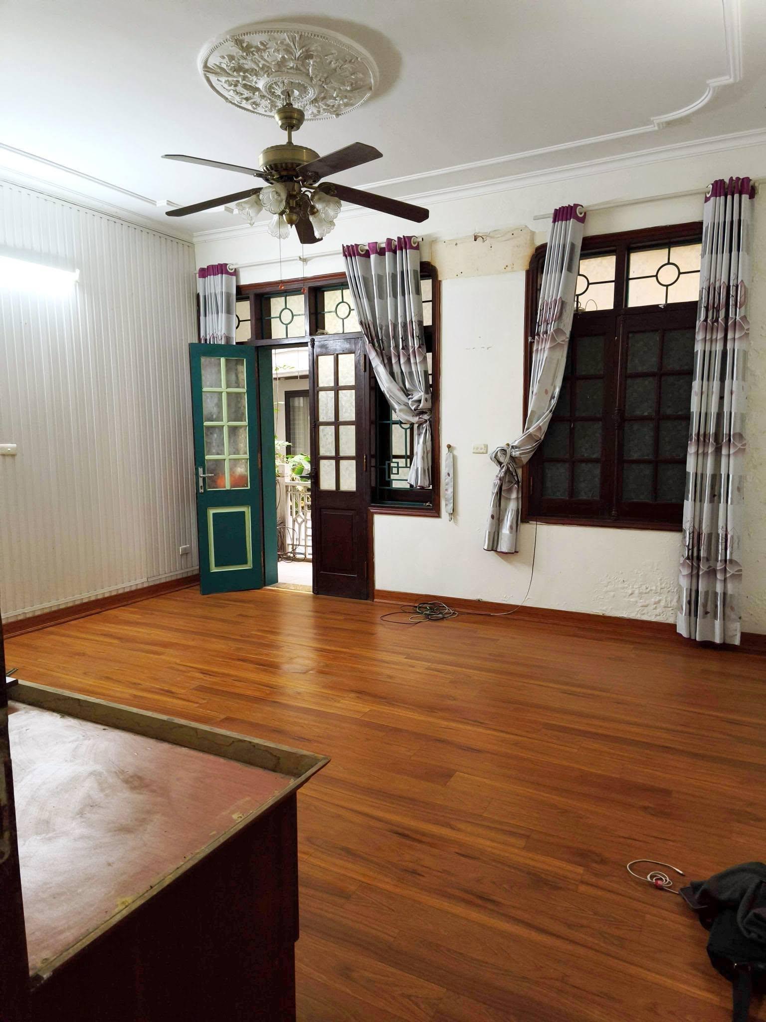 Cho thuê nhà ngõ Phố Thái Hà, Đống Đa 60m x 4T giá 15 triệu, Ở VÀ KINH DOANH 2