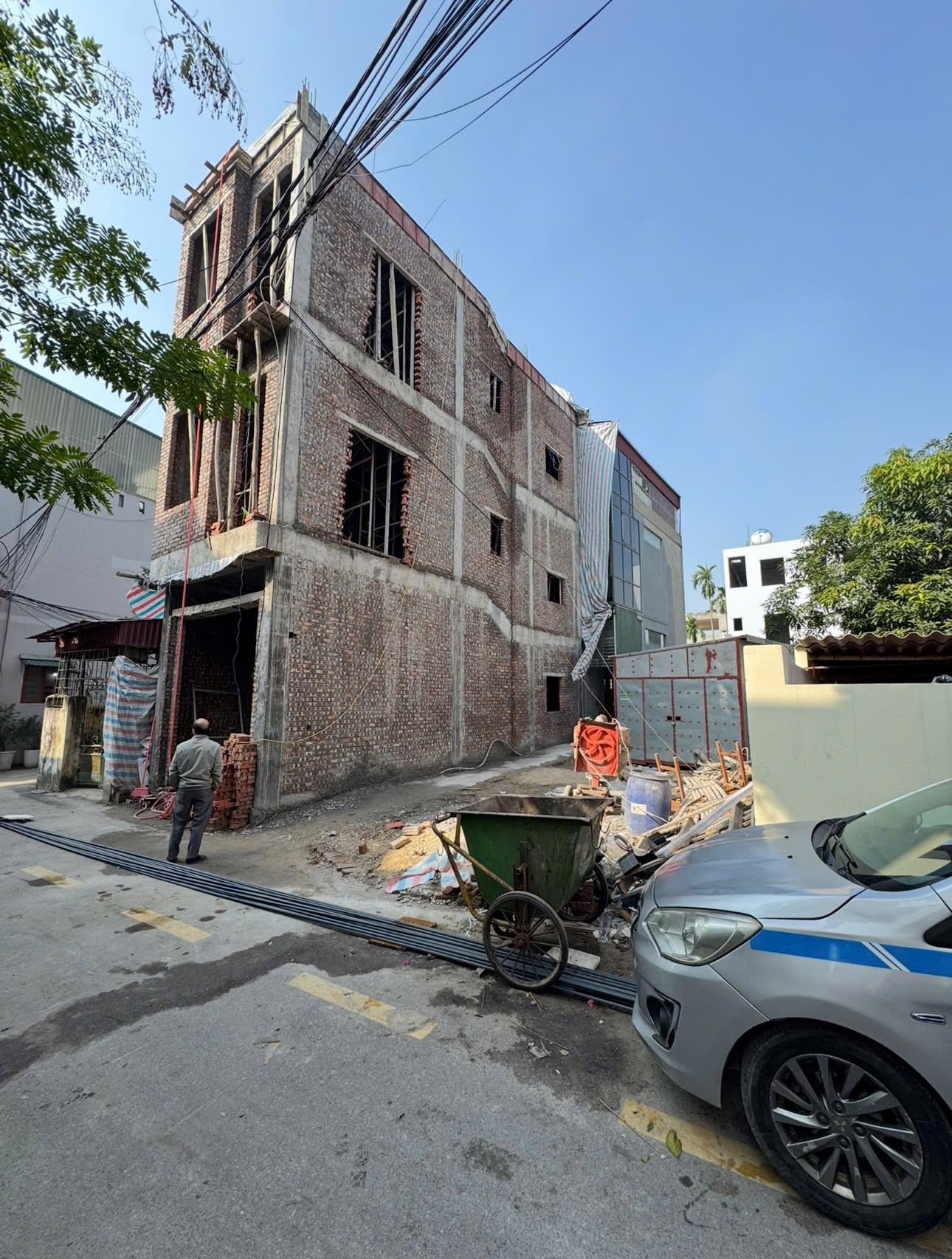 Bán lô đất mặt ngõ 15 phố Cựu Khê, ph Bình Hàn, TP HD, 86.5m2, mt 5.02m, đường oto