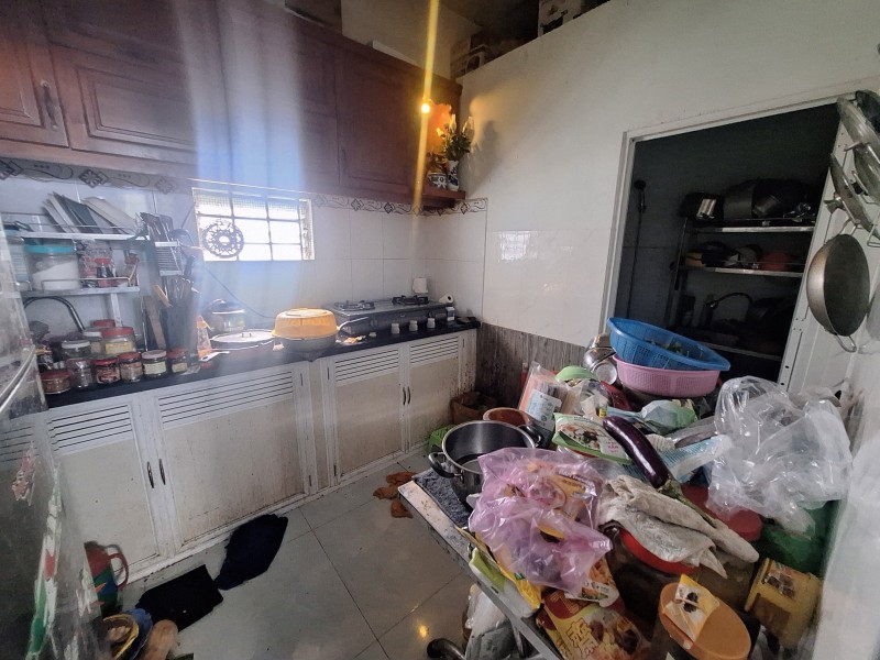 Bán nhà hẻm đường số 8, Trường Thọ, Thủ Đức, TP HCM. DT 100m2, cấp 4, giá 5.15 tỷ. 3