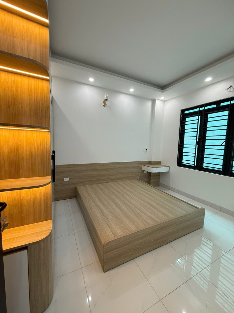 Bán căn nhà 3 tầng ngõ 66 đường Ngô Quyền, ph Lê Thanh Nghị, TP HP, 41m2, 3 ngủ, 2.35 tỷ 7