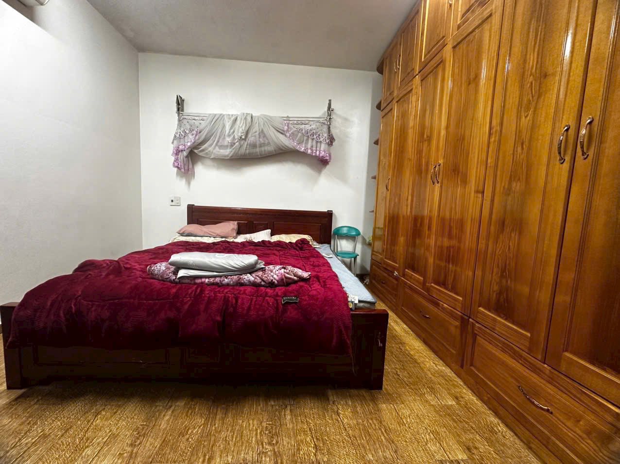 Bán căn nhà 4.5 tầng mặt phố Hàn Thượng, ph Thành Đông, Tây HP, 96.5m2, mt 4.74m, giá tốt 10