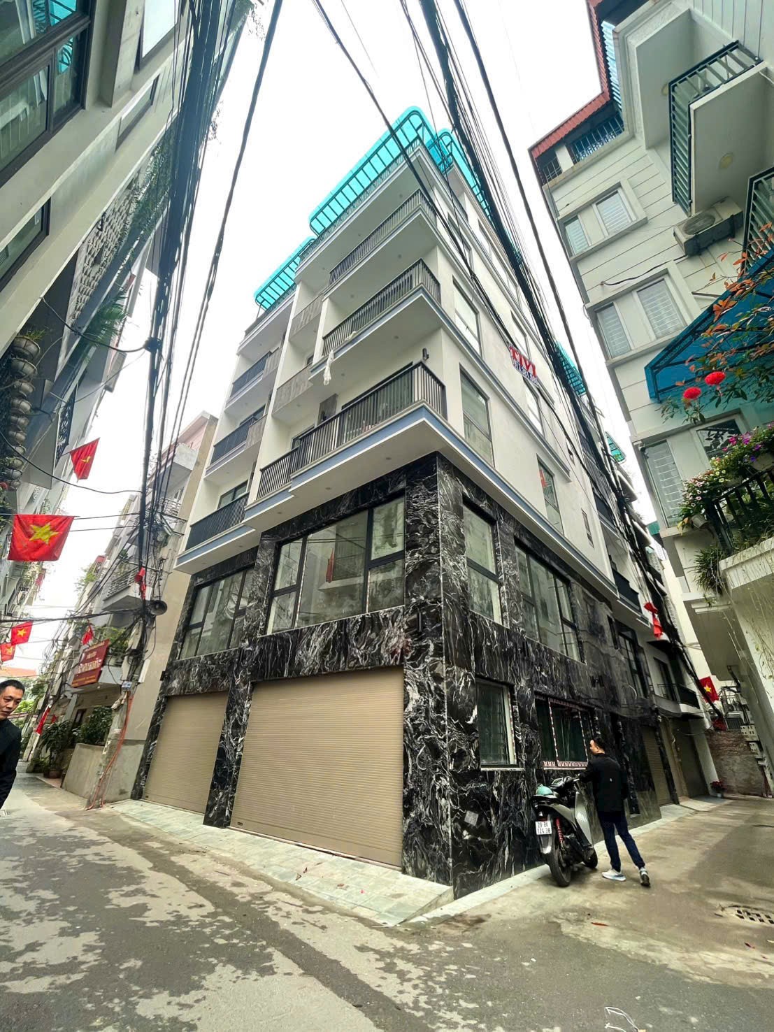 Cần bán Nhà mặt tiền Phường Ngọc Thụy, Long Biên, Diện tích 50m², Giá 14.9 Tỷ