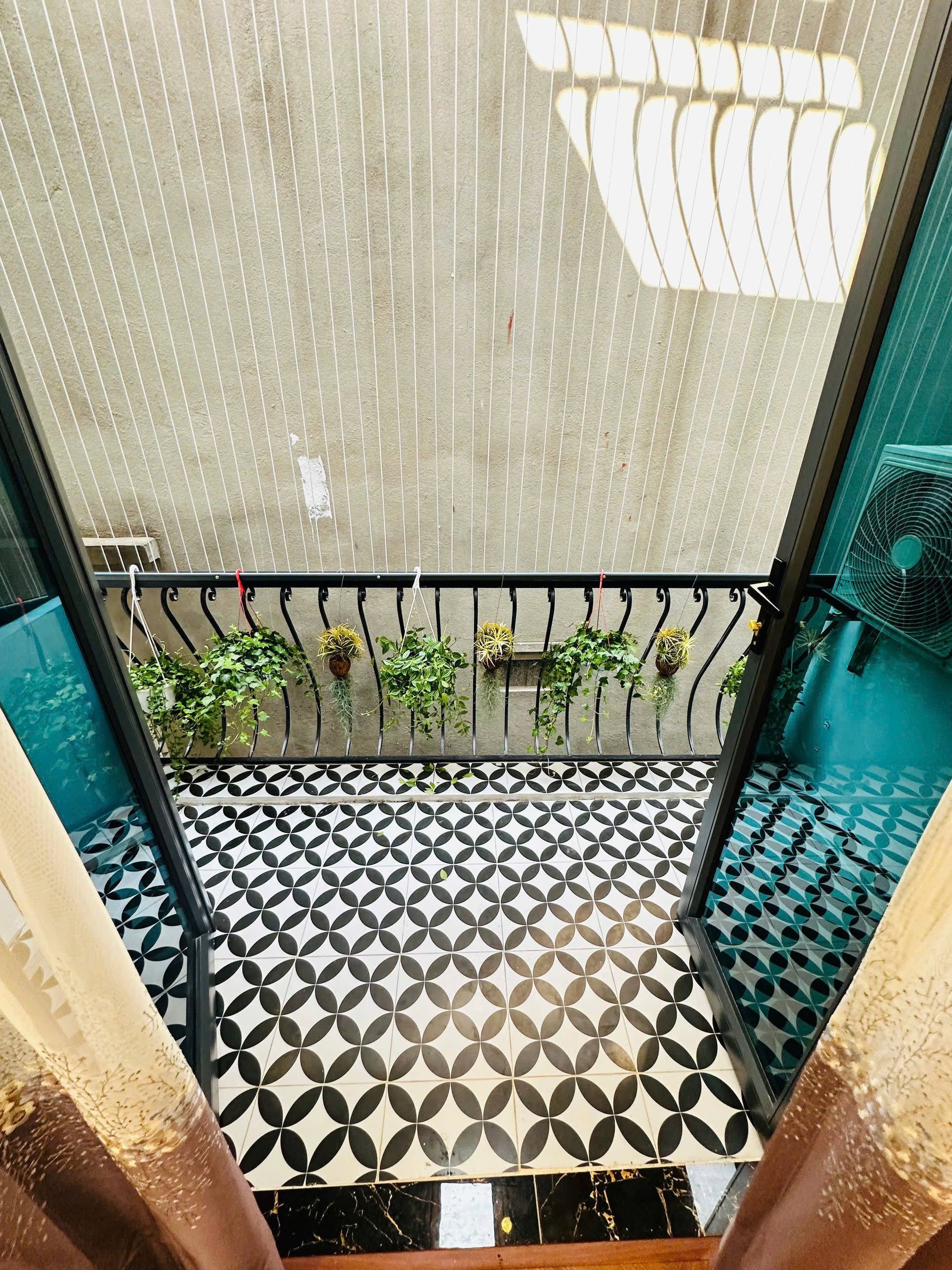 289 TRIỆU M CÓ NGAY ĐẤT HOÀNG HOA THÁM 108.9M MT 4.25M Ô TÔ TRÁNH DỪNG ĐỖ TIỀM NĂNG CAO GIÁ 31.5 3