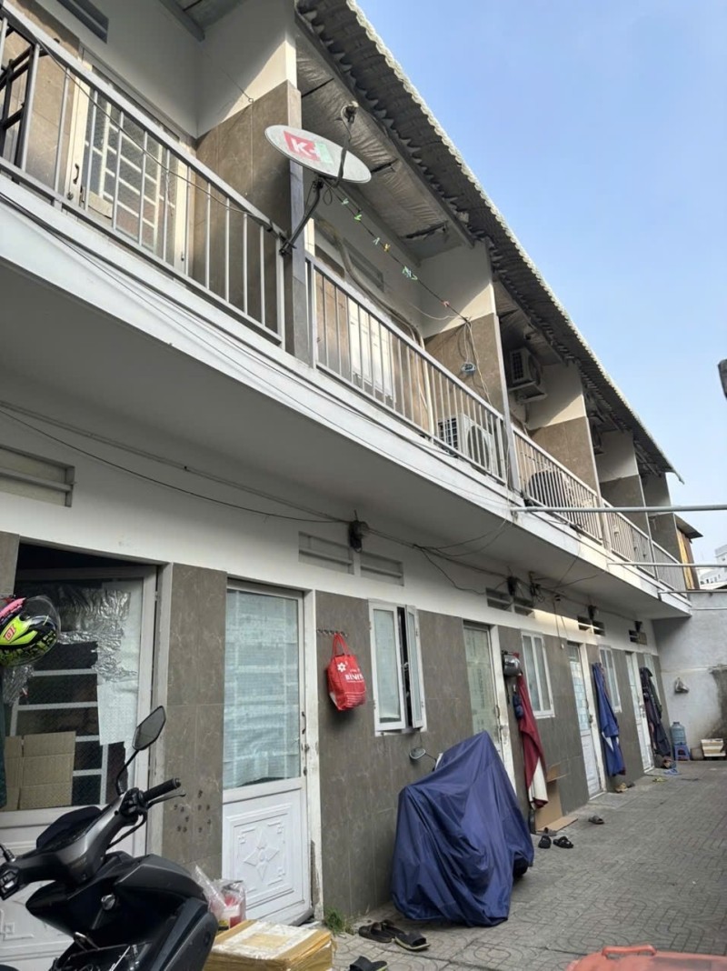 Bán nhà đường só 3, Trường Thọ, Thủ Đức, TP HCM. DT 137m2, 2 tầng, 5PN, Sổ hồng, giá 10,09 tỷ.