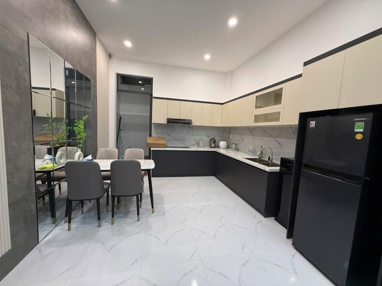 NHÀ MỚI FULL NỘI THẤT HÒN XỆN, PHƯỜNG VĨNH HOÀ – GIÁ CHỈ 4,8 TỶ 2