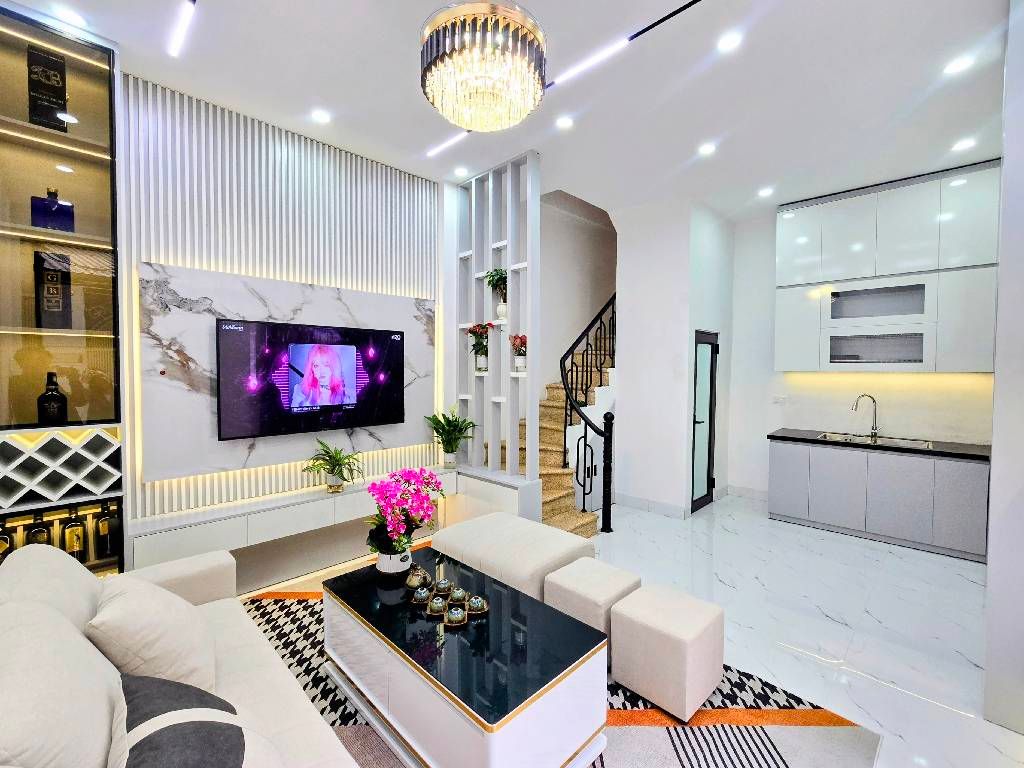 Bán nhà Định Công, Hoàng Mai, Ô tô, 2 thoáng, gần phố, 25m2, 6.86 tỷ(CTL) 2