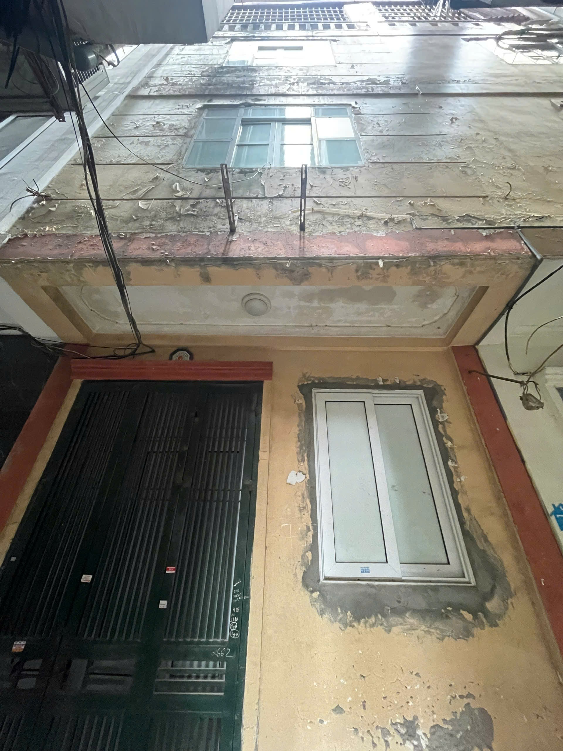 GIÁ ĐẦU TƯ HIẾM THANH XUÂN 4 tầng, gần ô tô, hơn 6 tỷ 2