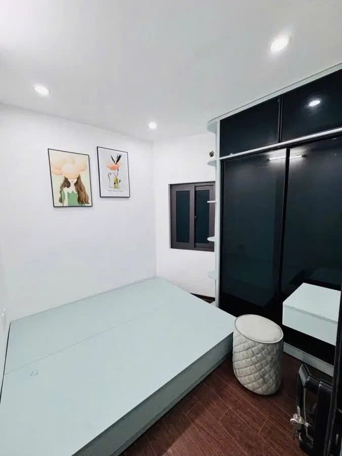 CĂN GÓC TRUNG TÂM nhà 4 tầng, ngõ 3 gác La Thành, hơn 3.6 tỷ 2