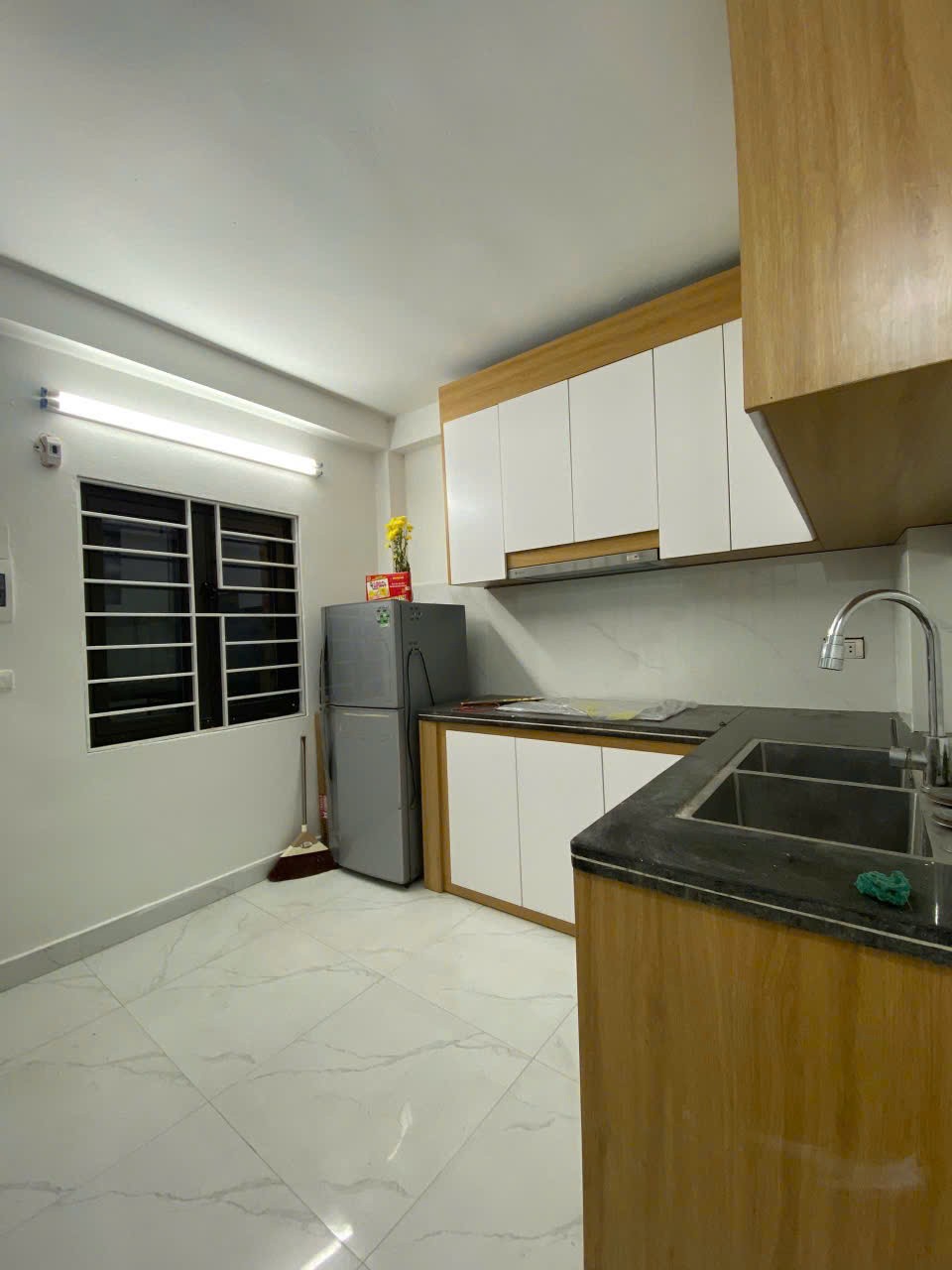 1.9 TỶ! SỞ HỮU LÔ GÓC 13M2 ĐỐNG ĐA: Lô góc 13m² x 4 tầng Khâm Thiên, 2 thoáng. 2