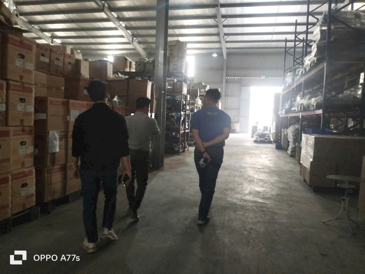 CHO THUÊ 8,000M KHO, XƯỞNG MỚI Tại ĐT 379 YÊN MỸ. HƯNG YÊN. CÓ PCCC TỰ ĐỘNG 2