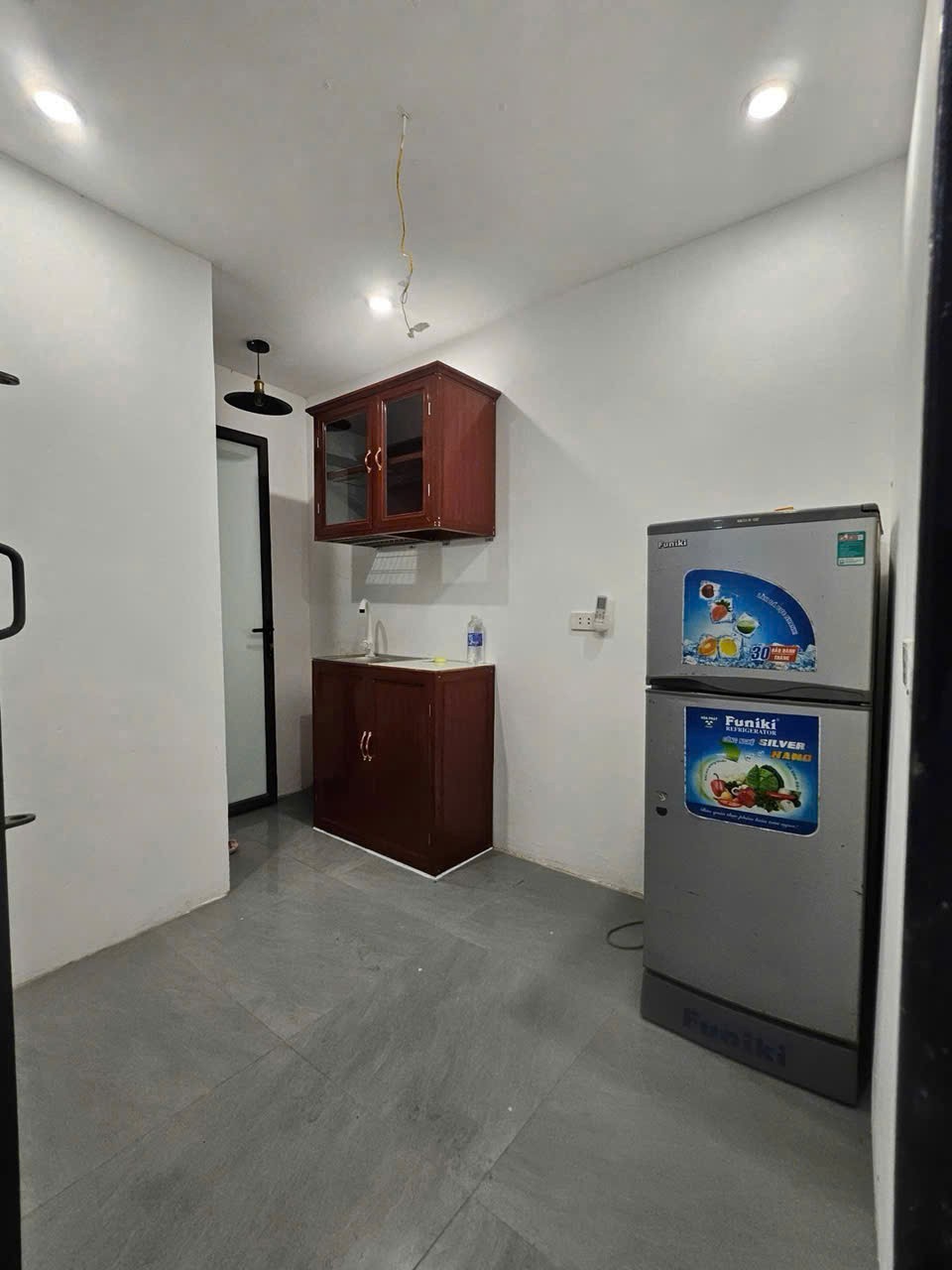 SỐC GIÁ! nhà 4 tầng Đống Đa trung tâm chỉ 2.6 tỷ, sổ đỏ sẵn. 2