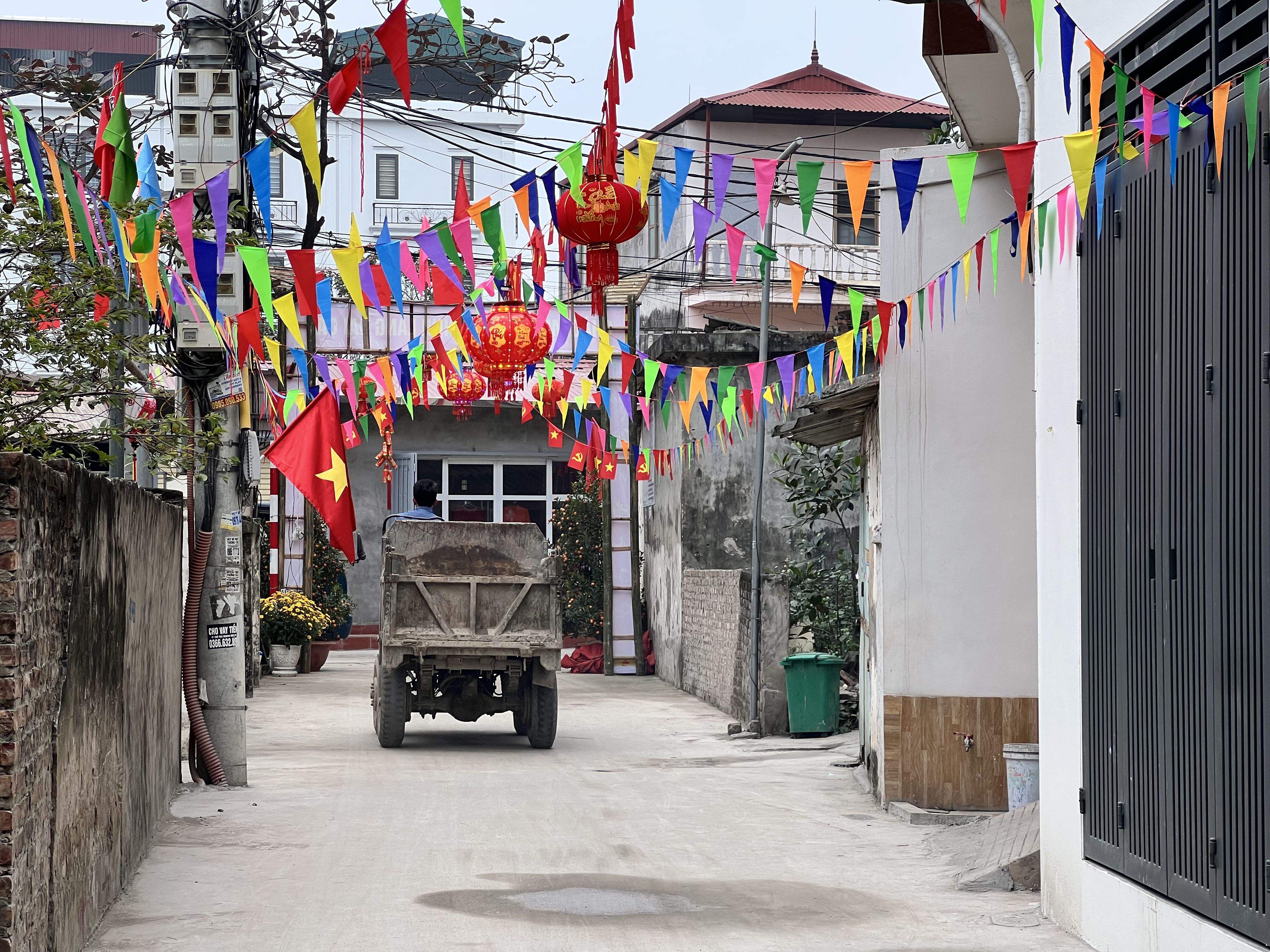 BÁN NHÀ LIÊN MẠC 5 TẦNG 35M² – NHÀ LIÊN MẠC BẮC TỪ LIÊM – Ô TÔ,10M Ô TÔ TRÁNH HƠN 6 Tỷ 3