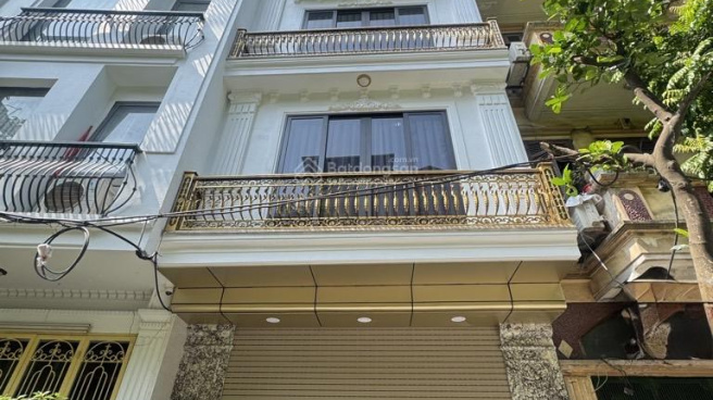 SIÊU PHẨM 2 BÀ-PHÂN LÔ ĐẦM TRẤU-ÔTÔ TRÁNH-46M 6T THANG MÁY-KINH DOANH-CHO THUÊ