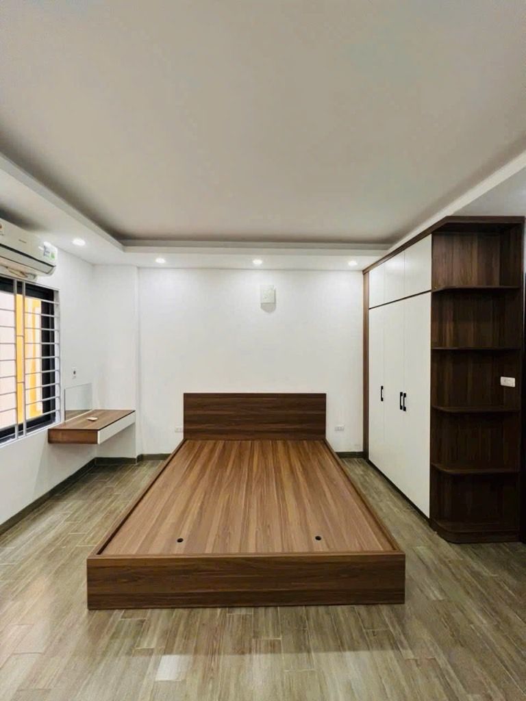 Bán nhà 5 tầng Liên Mạc – Thượng Cát, Bắc Từ Liêm, ô tô đỗ cổng, 3 ngủ, giá hơn 5 tỷ 2