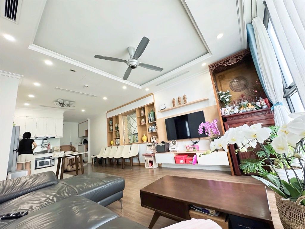 Bán căn hộ tòa R2 Sunshine Riverside Võ Chí Công 90m2 3N2VS giá 10,6 tỷ. 2