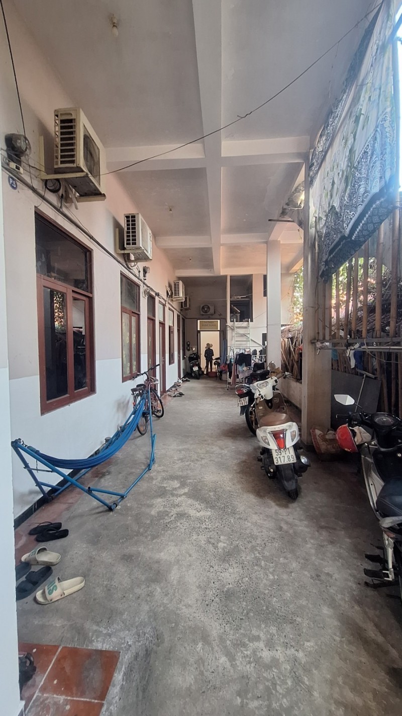 Bán nhà đường số 27, Hiệp Bình Chánh, Thủ Đức, TP HCM. DT 380m2, 2 tầng. Giá 17.9 tỷ.