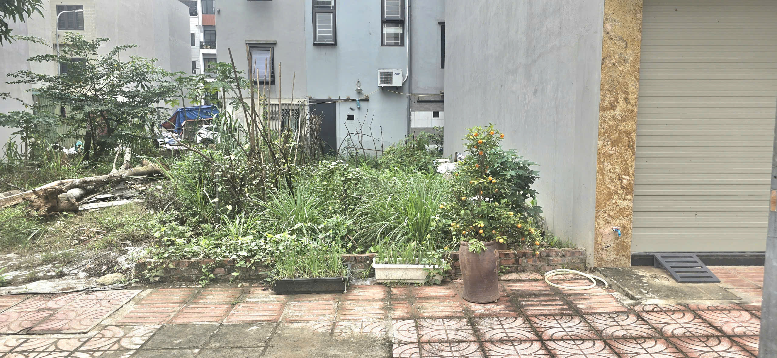 Bán đất TĐC Ngọc Thuỵ, Gần Công Viên, đường to vỉa hè rộng thoáng trước sau. Lh 0965858116 3