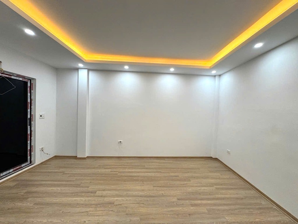 Bán nhà xây mới 5 tầng Liên Mạc – Bắc Từ Liêm, ô tô đỗ cổng, giá 6 tỷ. 2