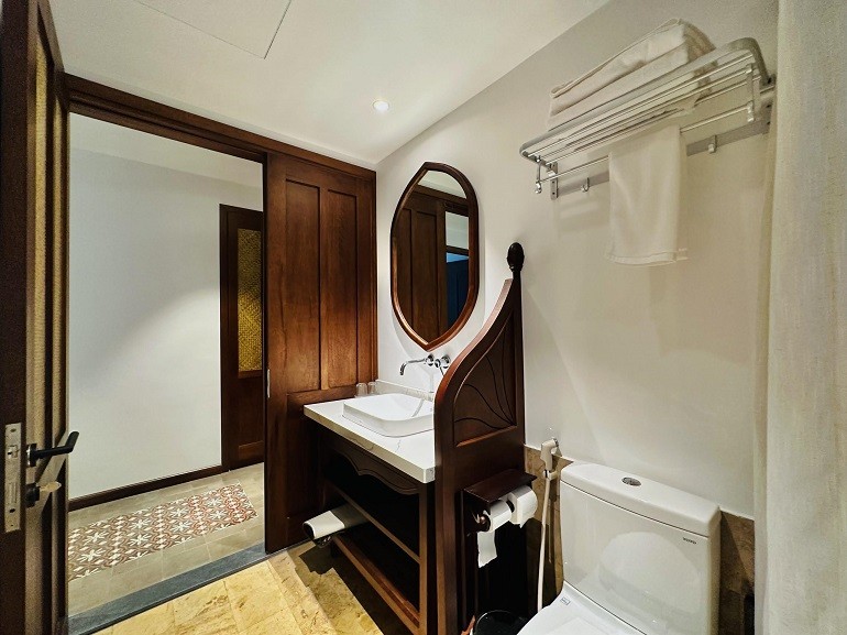 Cho thuê Căn hộ chung cư đường Tô Ngọc Vân, Phường Quảng An, Diện tích 150m², Giá 41.6 Triệu/tháng 4