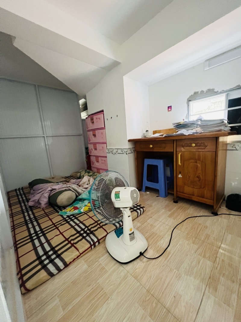 Bán nhà đường Tăng Nhơn Phú, Phường Tăng Nhơn Phú B,  Q9, Thủ Đức, TP HCM. DT 152m2, 5 tầng, Giá 4