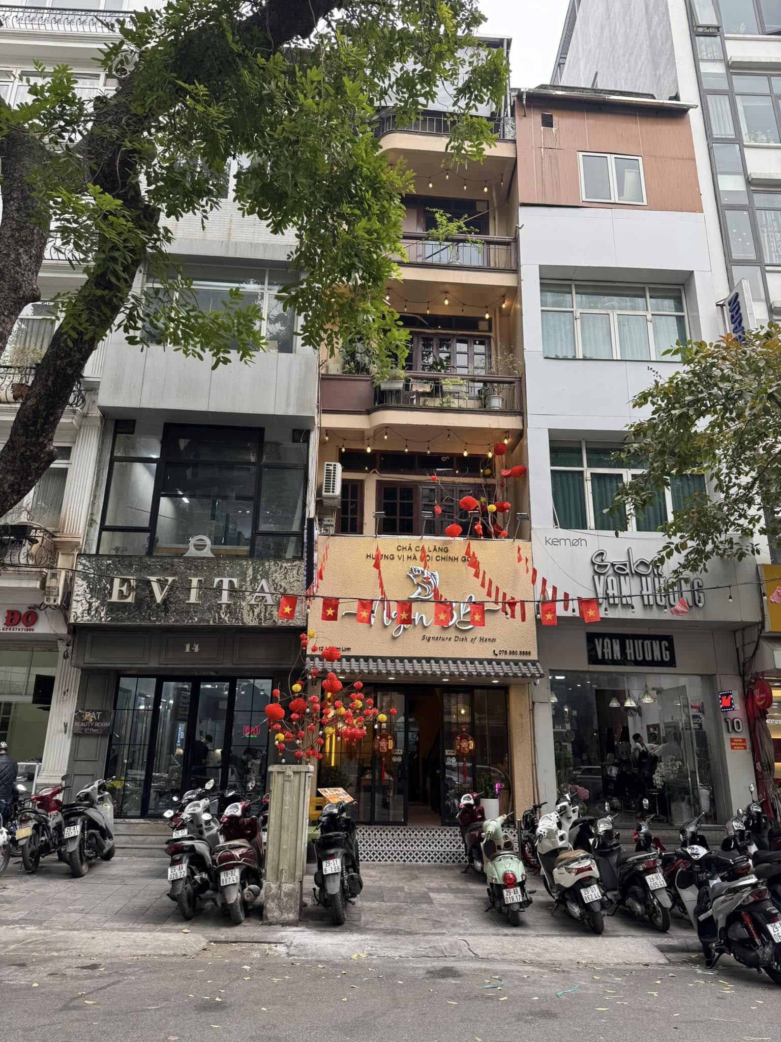 Mặt Phố Lý Nam Đế 90M2 65 Tỷ 1 Sổ 1 Chủ Vuông Đẹp Thuận Chiều Ô TÔ