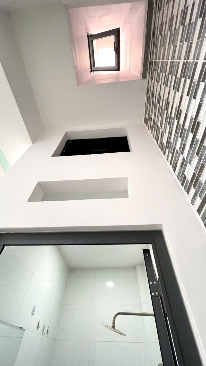 GIÁP LÊ VĂN QUỚI - BÌNH TÂN - 30M2 3 TẦNG BTCT 2 PN 2WC - GIÁ 3.65 TỶ