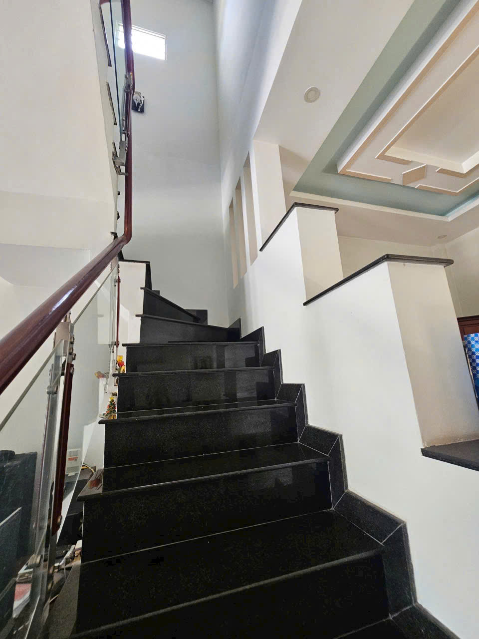 HẠ GIÁ SÂU – NHÀ 2 TẦNG MẶT TIỀN PHẠM THỊ GIÂY – HÓC MÔN – CHỈ 9 TỶ 5