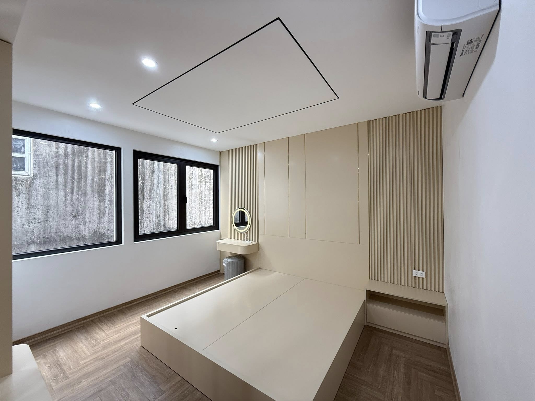 Bán nhà An Khánh 50,8M xây 4 Tầng, 5 phòng ngủ, sẵn nội thất, ô tô đỗ giá 6.5 tỷ 5