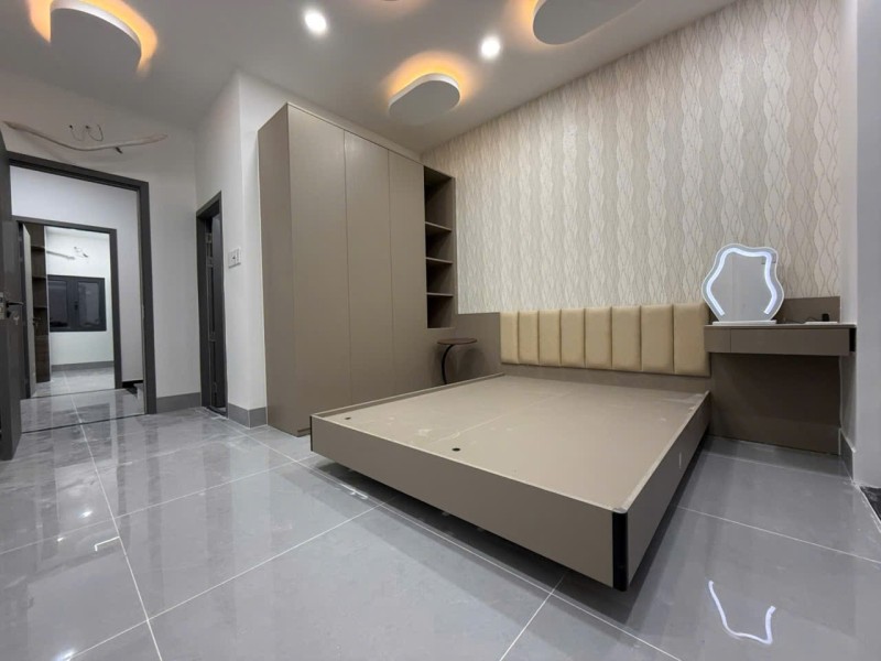 Bán nhà 5 tầng đường Nguyễn Duy Trinh, Q9, Thủ Đức, TP HCM. DT, 56m2, 5 tầng, SH. Giá  6.45  tỷ. 4