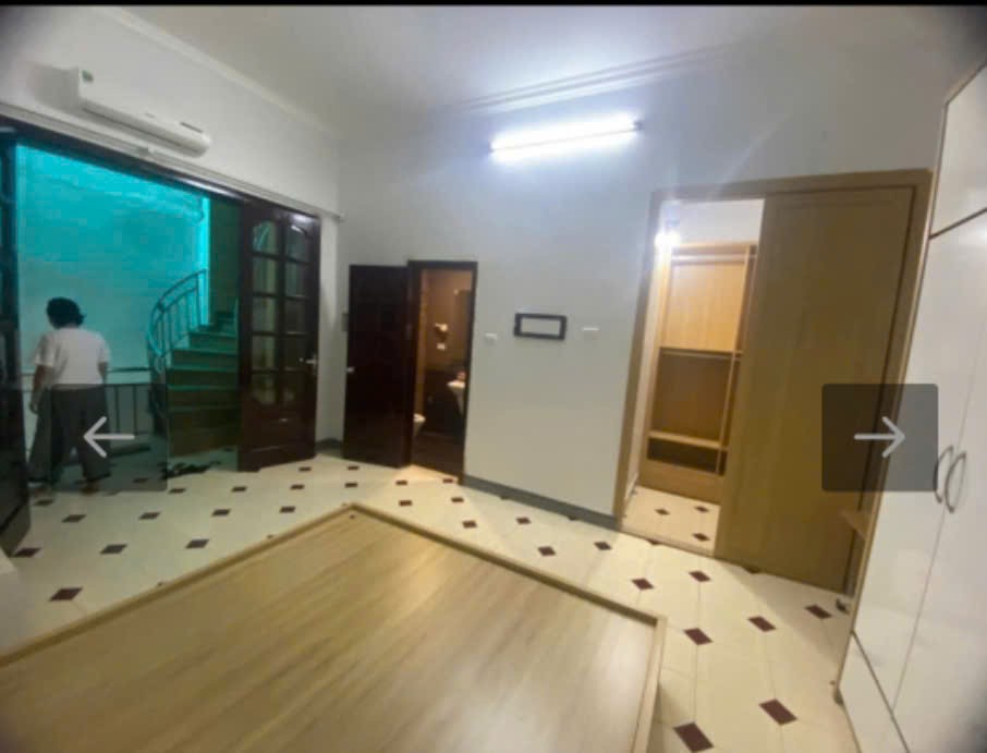 42M2 – 4 TẦNG – MT 5M – SÁT HỒ BA MẪU – GIÁ CHỈ 8,95 TỶ – KIM HOA 2