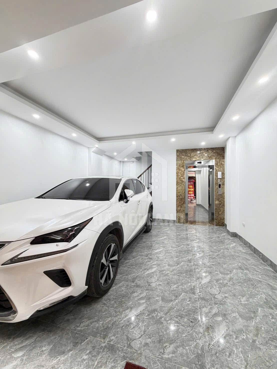 Bán nhà mặt ngõ Võng Thị, Tây Hồ, lô góc, ô tô 7 chỗ vào nhà, ngõ thông kinh doanh. Giá 25.5 tỷ 2