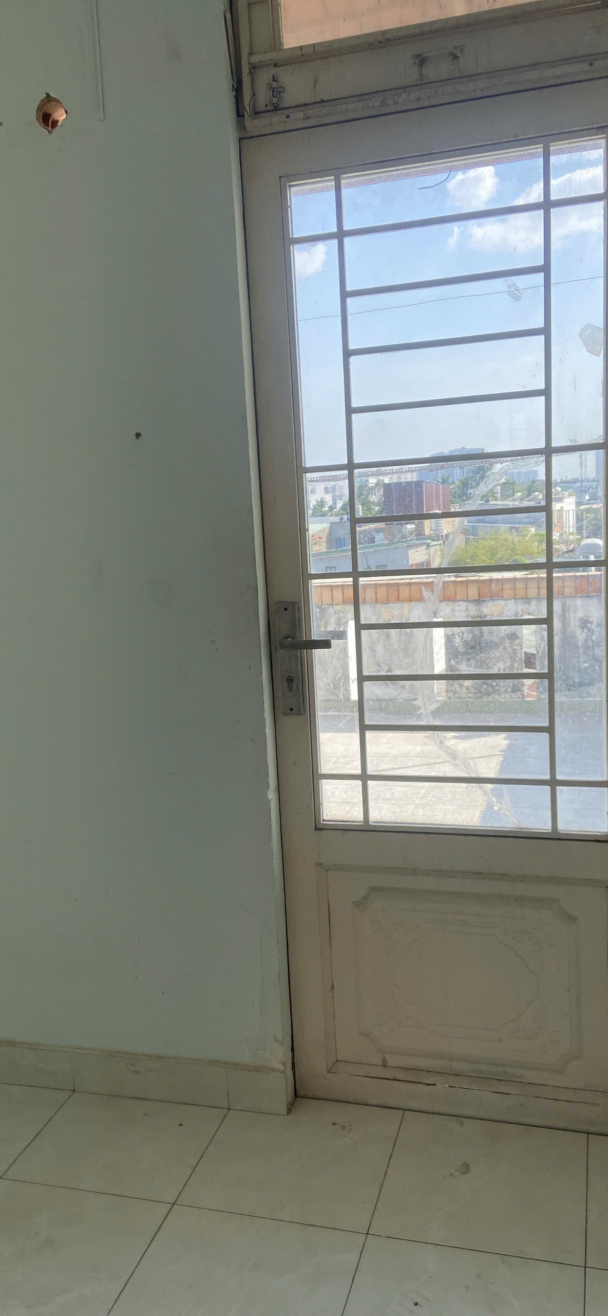 CHO THUÊ NHÀ NGUYÊN CĂN KDC SÔNG ĐÀ TRỆT 1 LẦU GIÁ 15TR