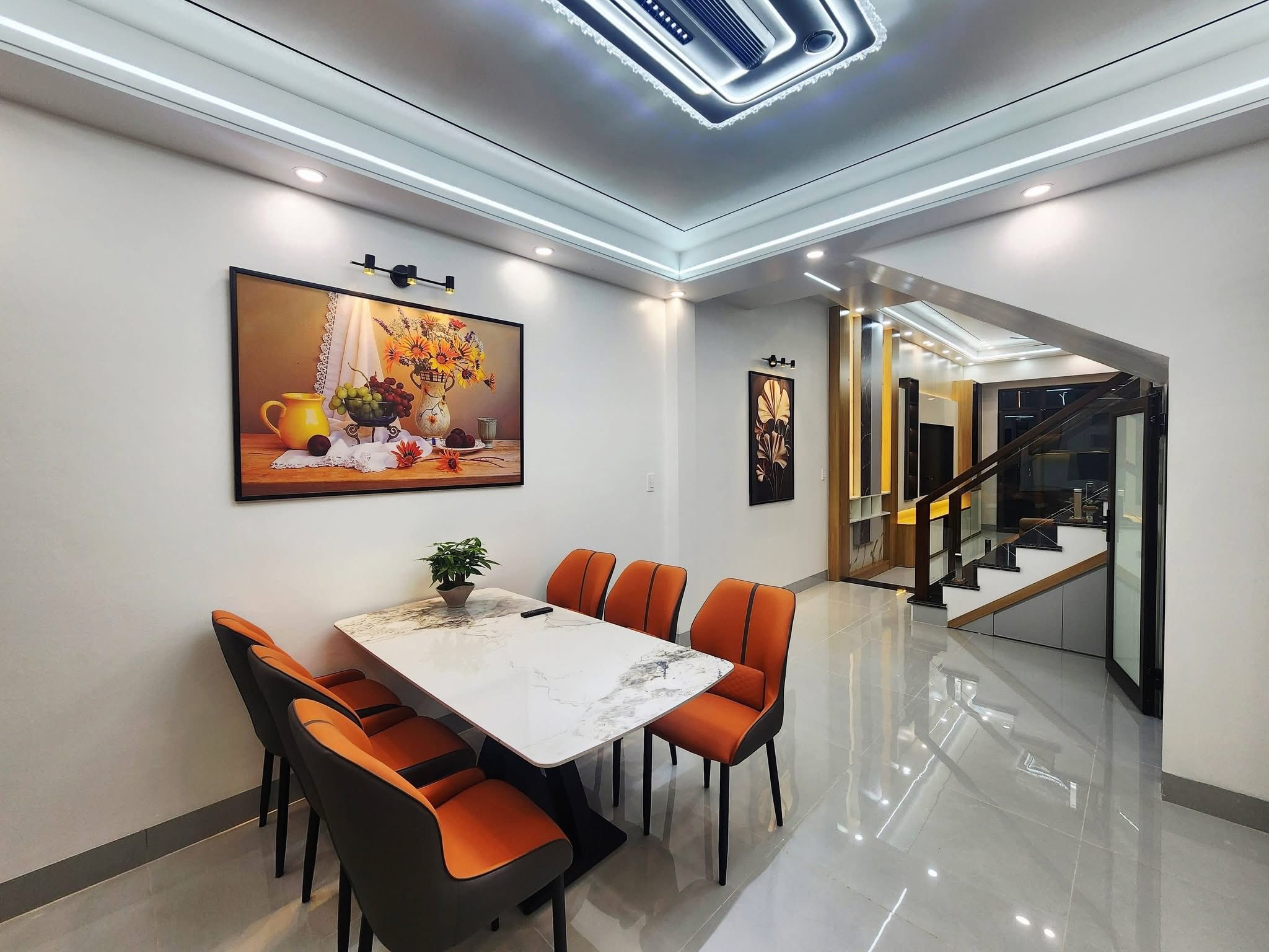 Bán căn nhà 3 tầng đẹp ngõ phố Vũ Hựu, ph Thanh Bình, TP HD, 58.5m2, 3 ngủ, 3 vs, chỉ 3.2x tỷ 7