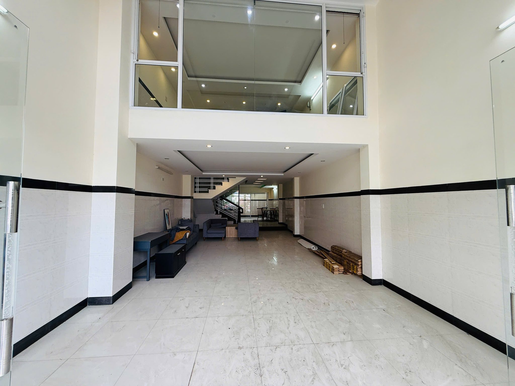 NHÀ 4 TẦNG MẶT TIỀN ĐIỆN BIÊN PHỦ, ĐỐI DIỆN TRƯỜNG CAO ĐẲNG DU LỊCH, GIÁ 13,3 TỶ 3