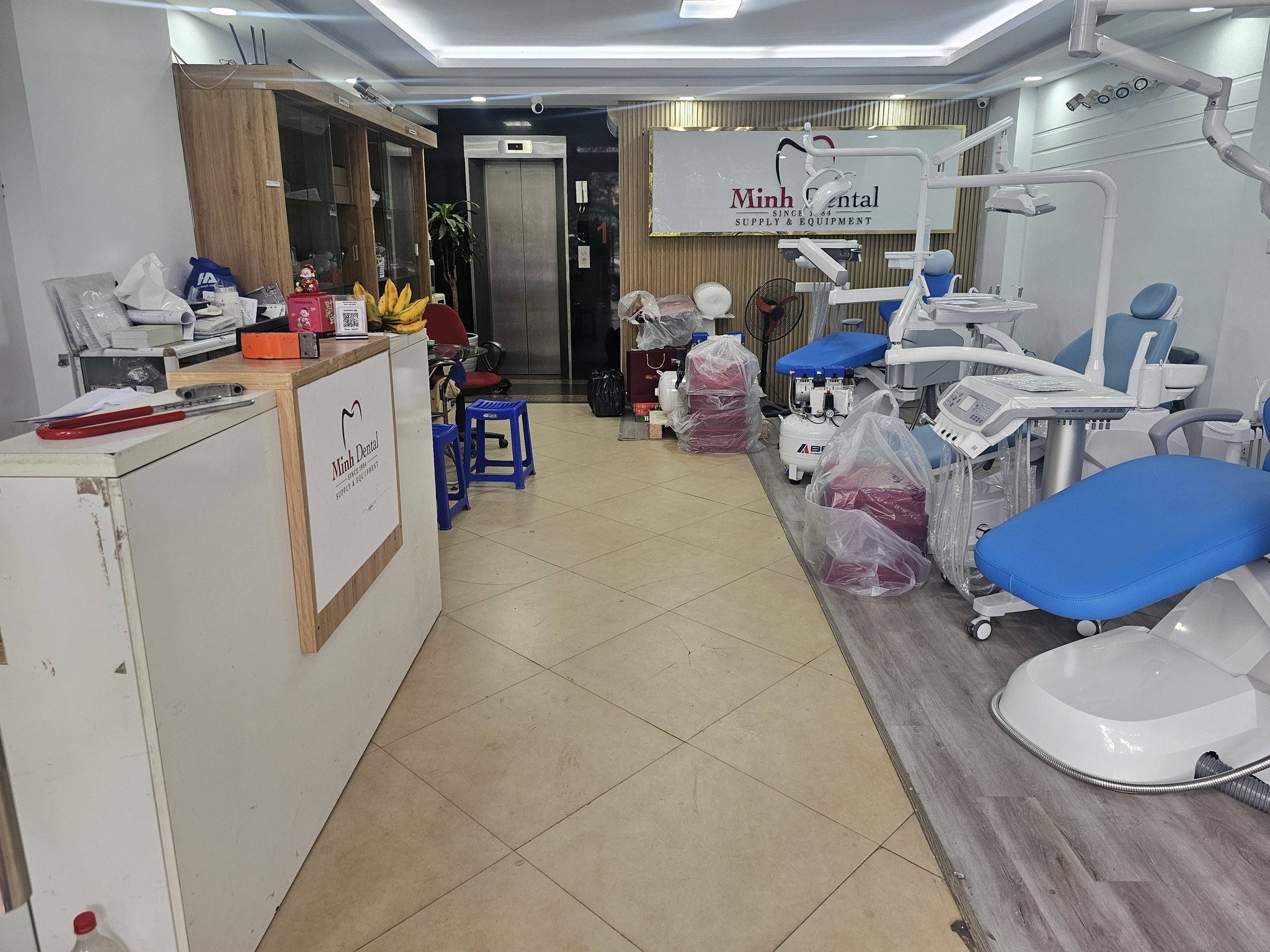 Mặt hồ Phương Mai 8 Tầng Mặt Tiền 6M 34,5 Tỷ Dòng Tiền Tốt Vỉa hè Ô TÔ Đỗ 2