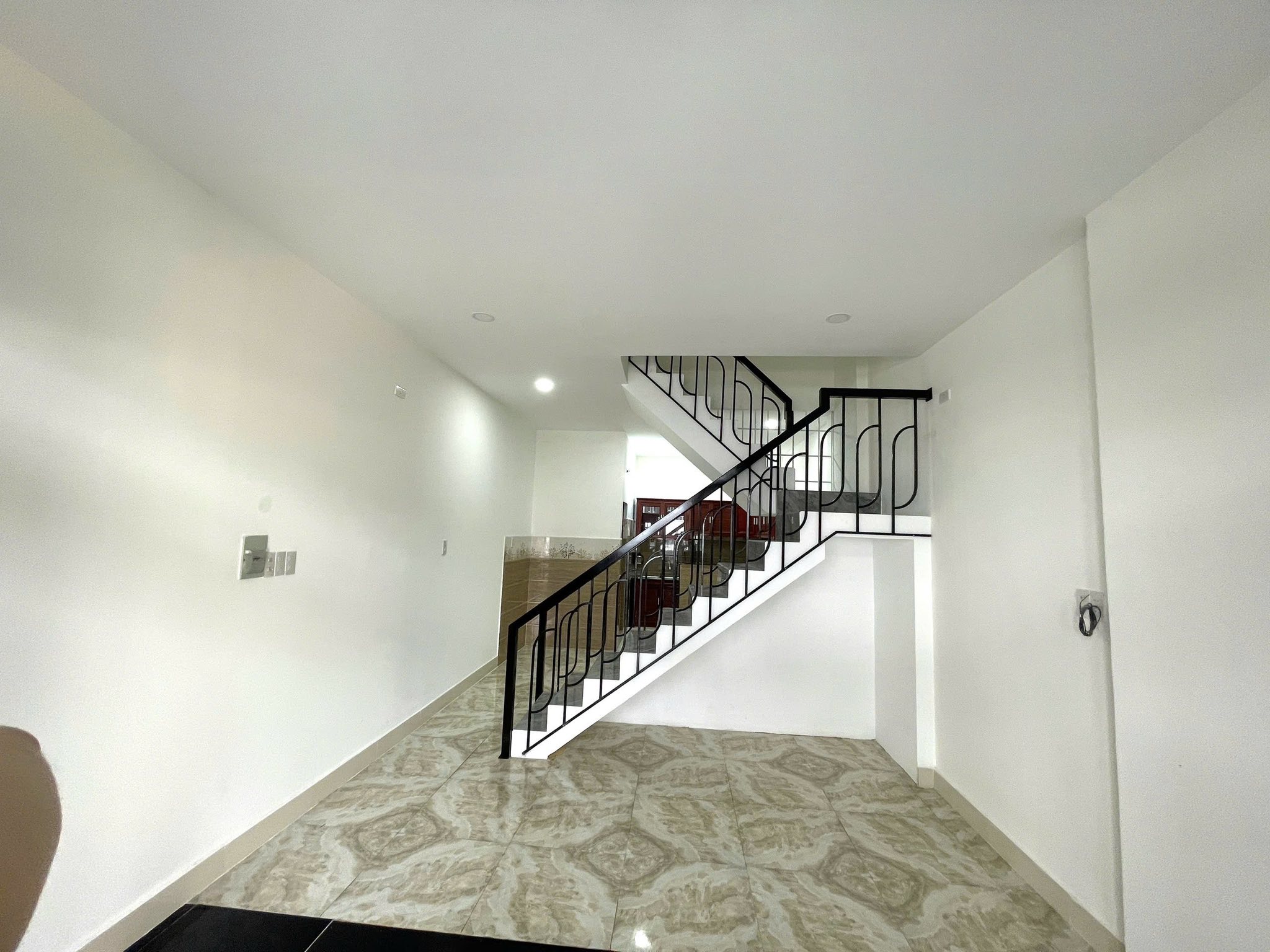 BÁN 2 CĂN NHÀ 2 TẦNG HẺM NGUYỄN KHUYẾN BẮC NHA TRANG 3