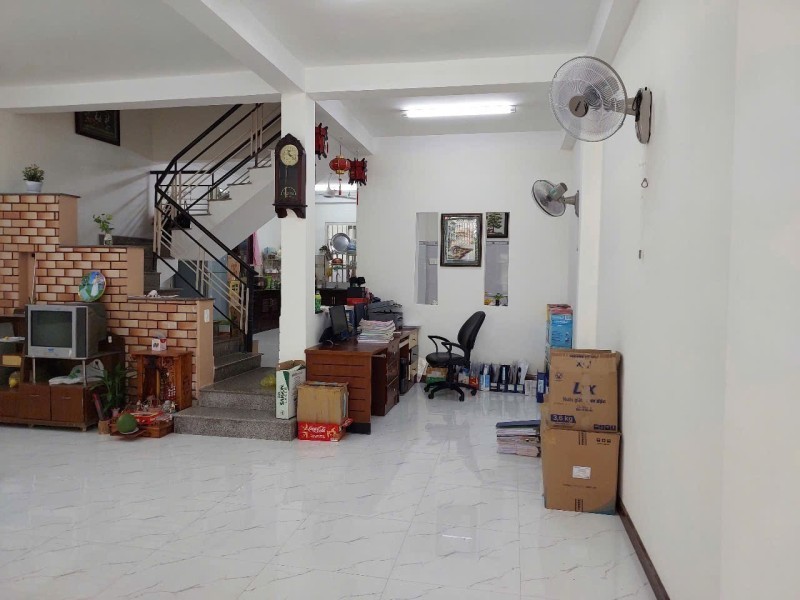 Bán nhà mặt phố đường số 27, Hiệp Bình Chánh, Thủ Đức, TP HCM. DT 100m2, 3 tầng. Giá 11.6 tỷ, SHR 3