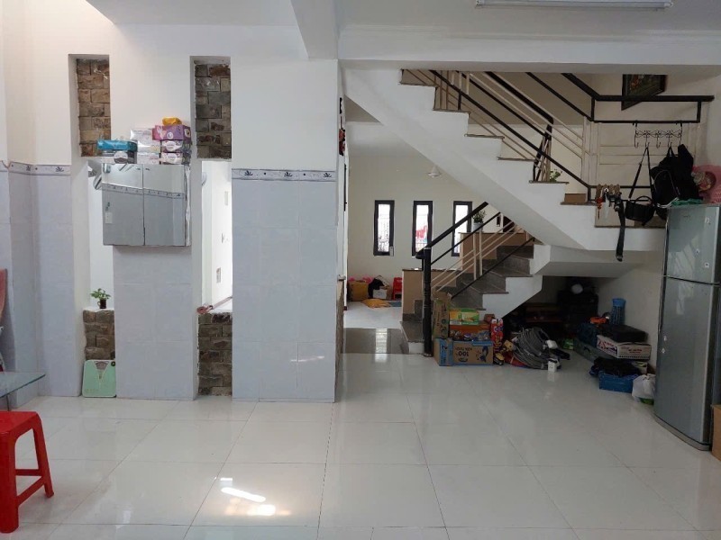 Bán nhà mặt phố đường số 27, Hiệp Bình Chánh, Thủ Đức, TP HCM. DT 100m2, 3 tầng. Giá 11.6 tỷ, SHR 2