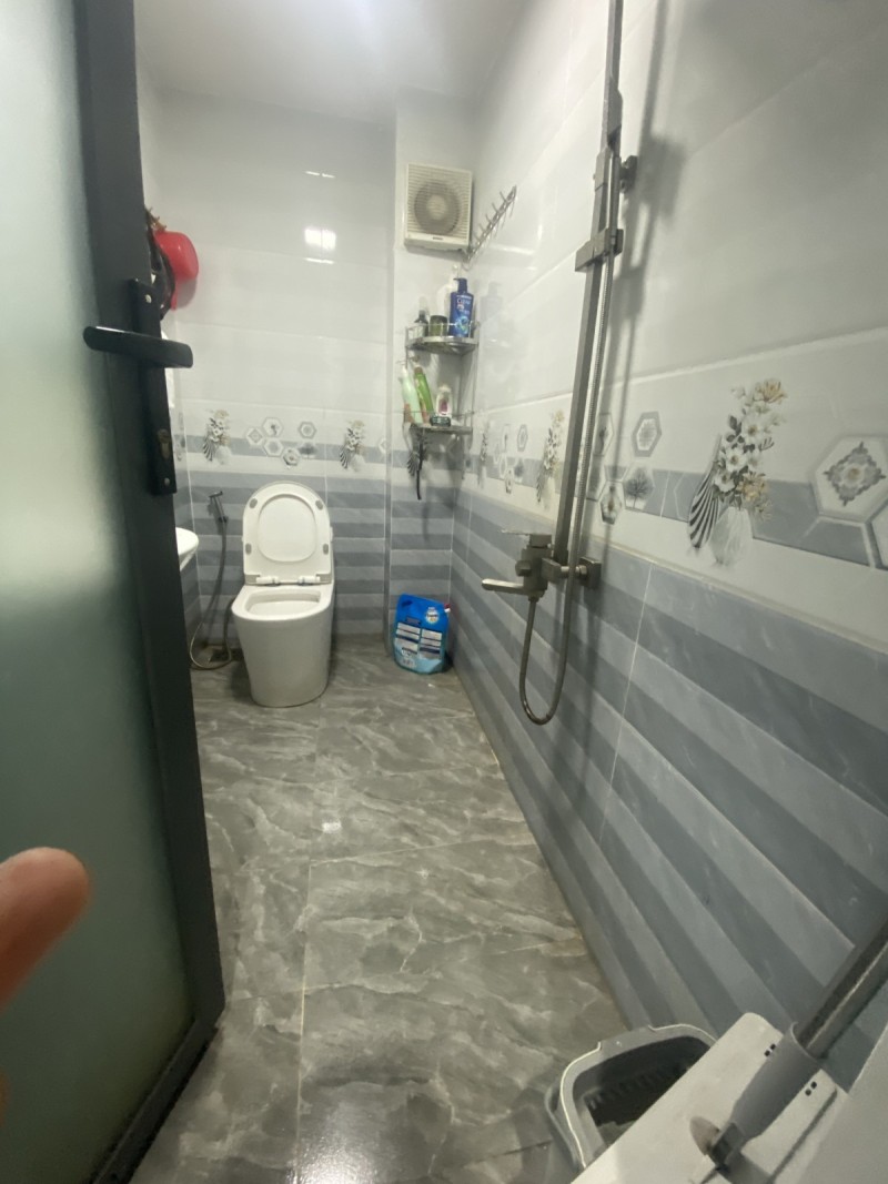 Bán nhà đường số 27, Hiệp Bình Chánh, Thủ Đức, TP HCM. DT 380m2, 2 tầng. Giá 17.9 tỷ. 4