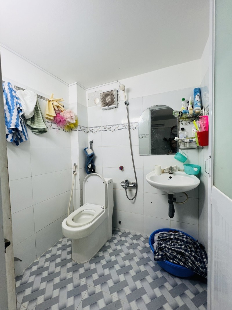 Bán nhà đường Tăng Nhơn Phú, Phường Tăng Nhơn Phú B,  Q9, Thủ Đức, TP HCM. DT 152m2, 5 tầng, Giá 5