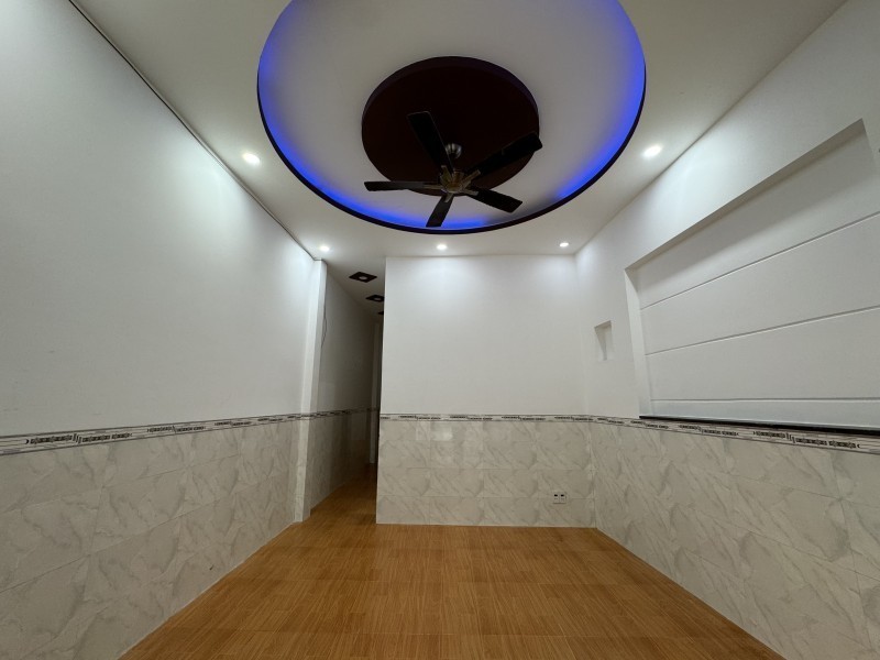 Bán nhà hẻm đường số 9, Phường Trường Thọ, Thủ Đức, TP HCM. DT 80m2, cấp 4,  giá 5,05  tỷ. 2