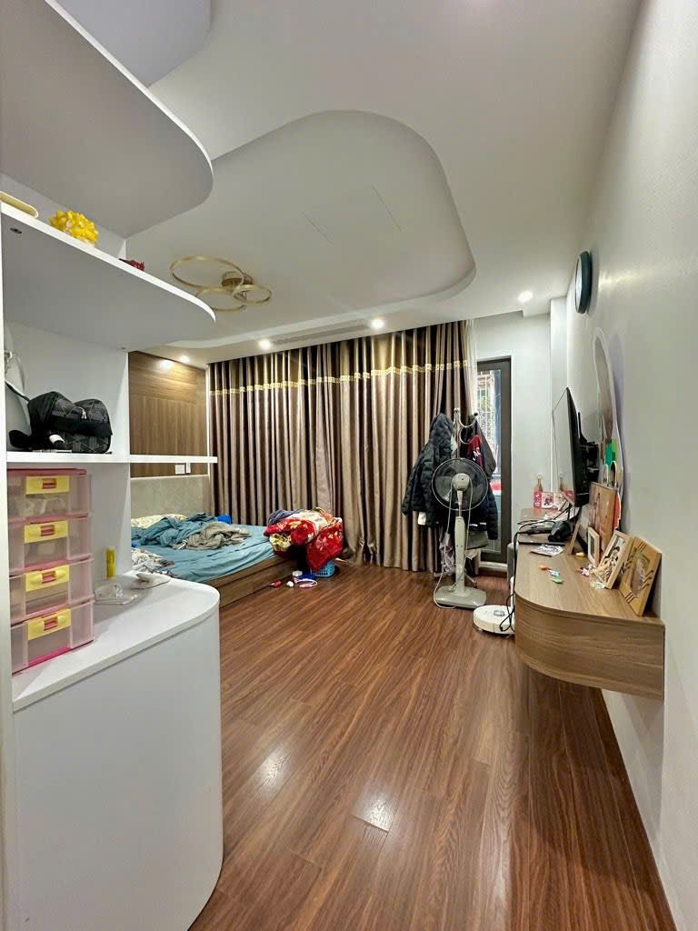 Cần bán Nhà mặt tiền đường Đại La, Phường Đồng Tâm, Diện tích 50m², Giá 20.5 Tỷ 2