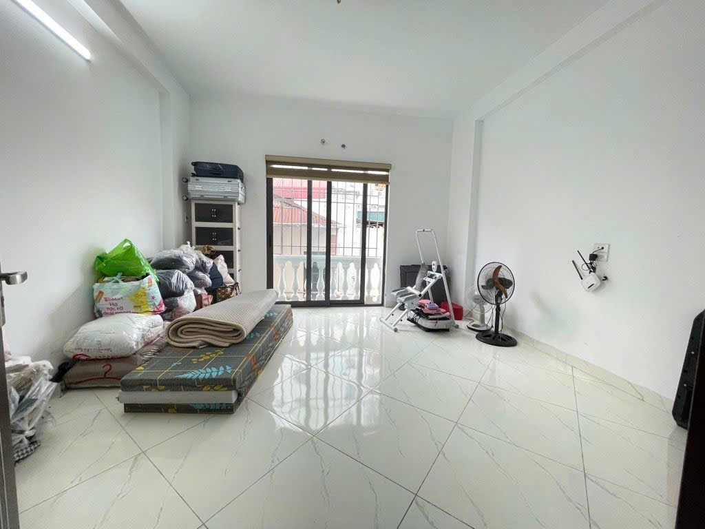 Cần bán Nhà mặt tiền đường Trương Định, Phường Trương Định, Diện tích 32m², Giá 8.5 Tỷ 3