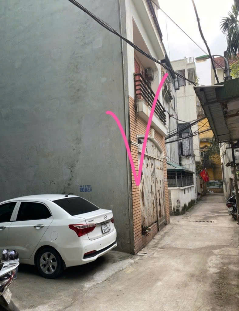 Cần bán Nhà mặt tiền đường Thạch Bàn, Phường Thạch Bàn, Diện tích 63m², Giá 11.3 Tỷ 5